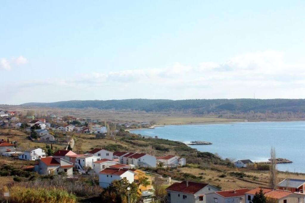 Casa Mare Rtina Garten Zwei Baeder Eg Exteriör bild