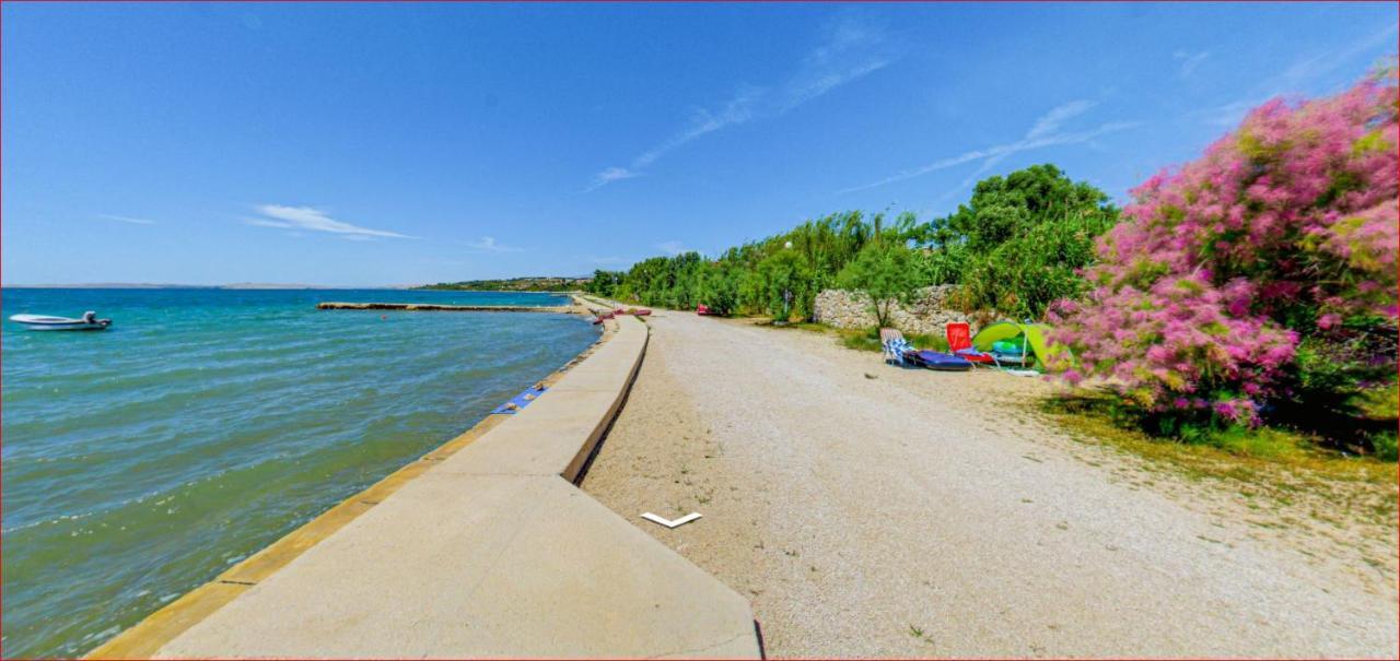 Casa Mare Rtina Garten Zwei Baeder Eg Exteriör bild